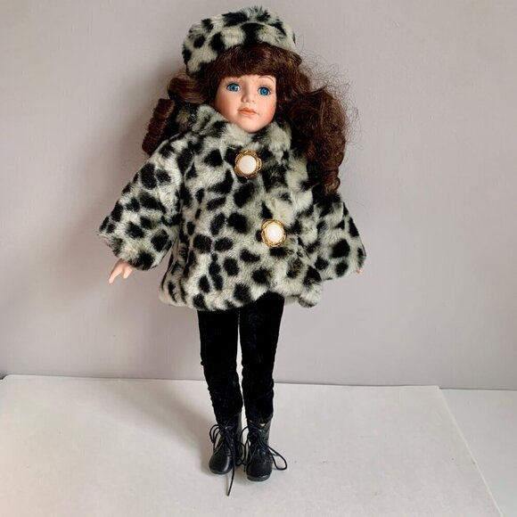 Dan Dee Soft Expressions Porcelain Doll Gray Cheetah Jacket - Picture 1 of 5